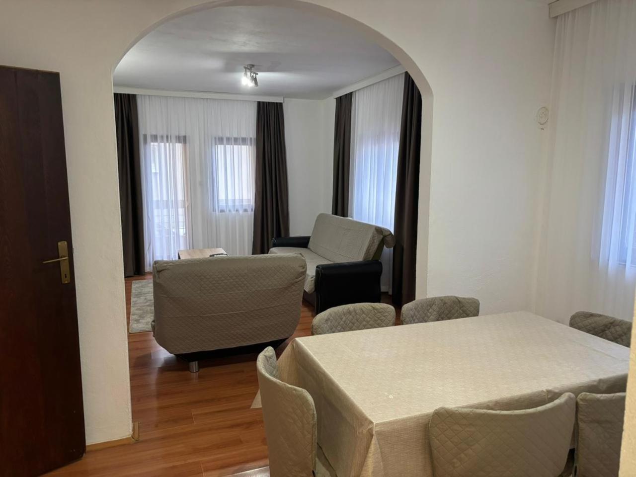Hillside Vista Apartments Tivat Exteriér fotografie